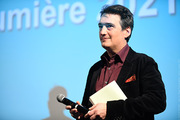 <span style='display:inline-block; background-color:#DF071E; width: 100%;padding:5px;'>Marcel Audiard</span>
