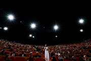 <span style='display:inline-block; background-color:#DF071E; width: 100%;padding:5px;'>Camélia Jordana</span>