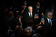 <span style='display:inline-block; background-color:#DF071E; width: 100%;padding:5px;'>Remise du Prix Lumière à Michael Mann</span>
