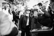 <span style='display:inline-block; background-color:#DF071E; width: 100%;padding:5px;'>Isabelle Huppert</span>