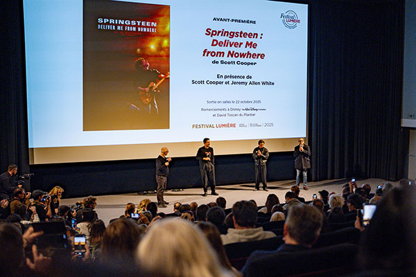 <span style='display:inline-block; background-color:#DF071E; width: 100%;padding:5px;'>AVANT-PREMIÈRE Springsteen : Deliver Me from Nowhere de Scott Cooper
En présence de Scott Cooper et Jeremy Allen White</span>