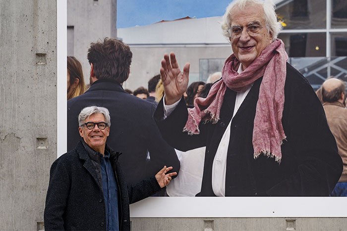 <span style='display:inline-block; background-color:#DF071E; width: 100%;padding:5px;'>Jérôme Soulet (Gaumont)</span>