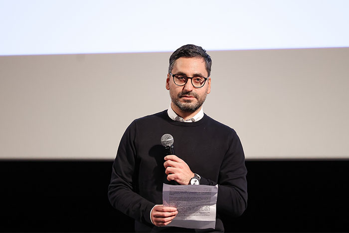 <span style='display:inline-block; background-color:#DF071E; width: 100%;padding:5px;'>Luciano Palumbo (Friedrich Wilhelm Murnau Stiftung)</span>