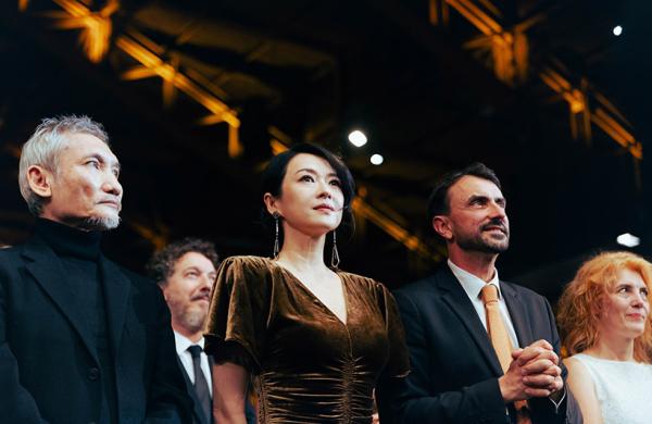 Cérémonie d'ouverture à la Halle Tony Garnier